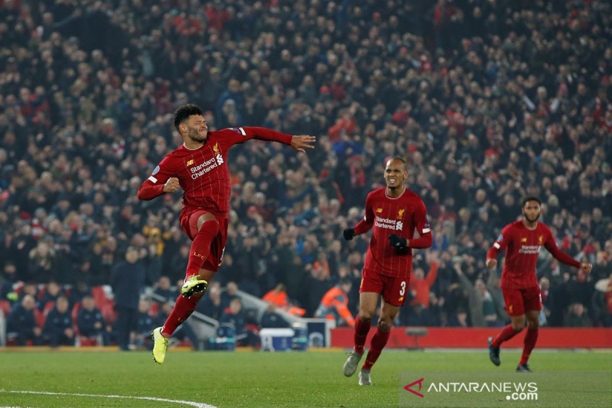 Chamberlain kembali cetak gol, Liverpool atasi Genk 2-1