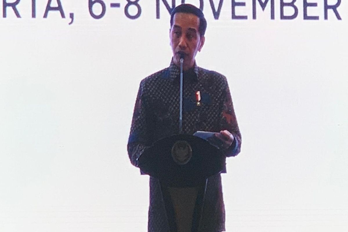 Presiden Jokowi minta BUMN beri kesempatan swasta garap proyek infrastruktur