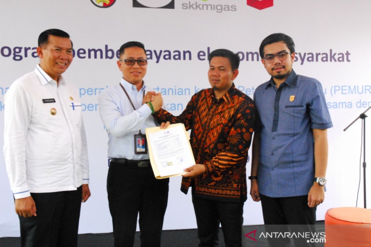 SKK Migas-PT CPI dukung petani muda Riau