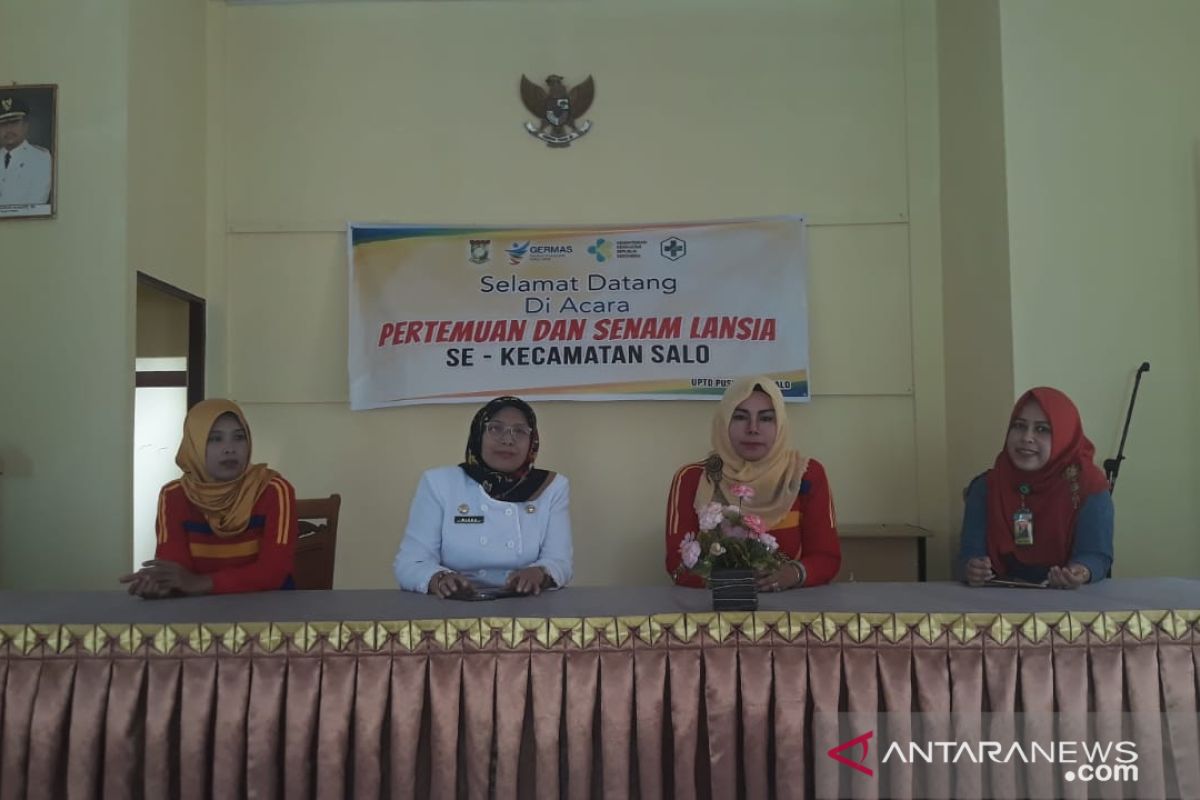 Puskesmas Salo gelar pelayanan kesehatan gratis untuk lansia