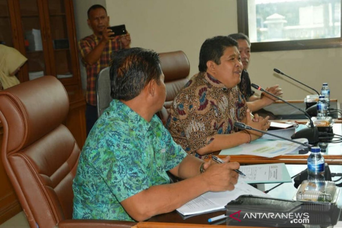 Defisit anggaran, DPRD Karawang minta penanganan piutang Pemkab harus dilakukan serius