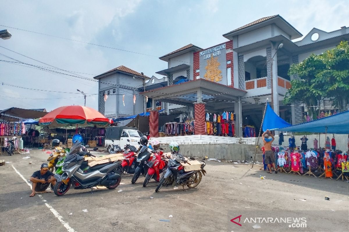 Parkir Pasar Temanggung Djaya Karti Barito Timur ditarget Rp3 juta per bulan