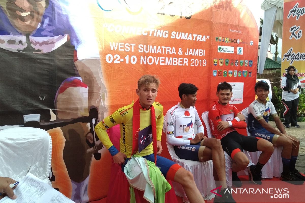 Gagal tercepat dua etape, Jesse Ewart tetap "miliki" yellow jersey TdS 2019