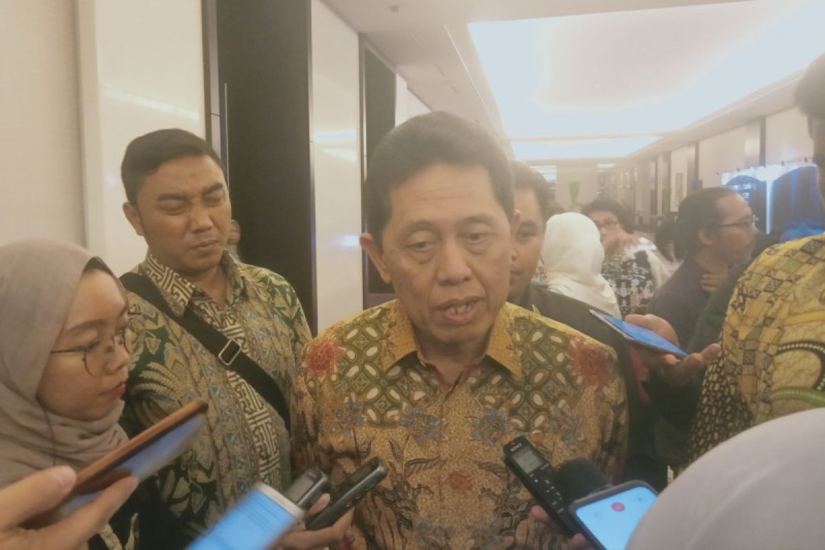 OJK dorong perbankan konsolidasi agar lebih kuat hadapi persaingan