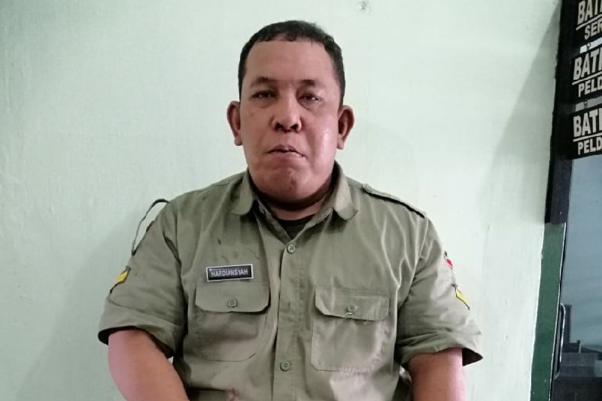 Berniat curi mesin las, TNI gadungan ini diamankan warga