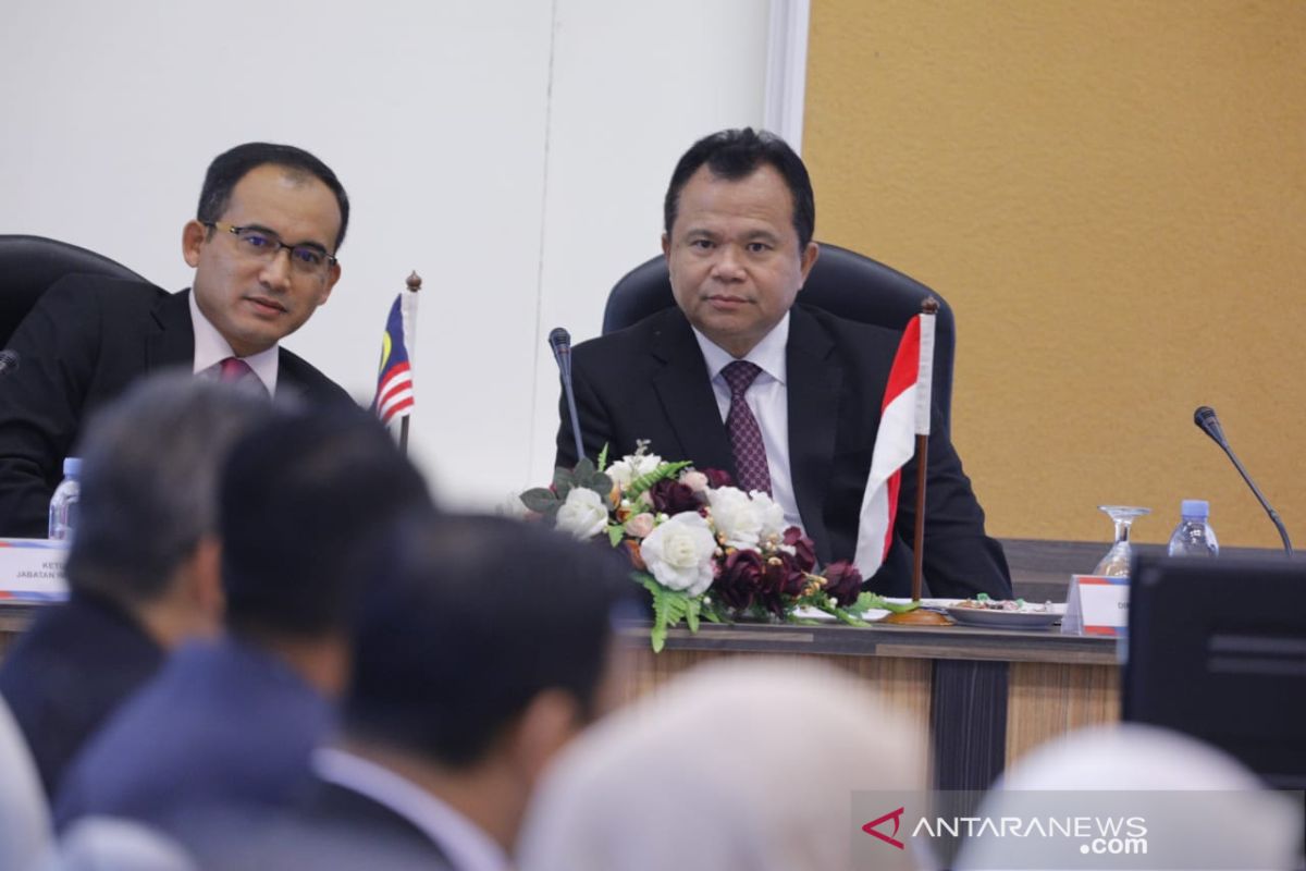 Imigrasi Indonesia-Malaysia bahas penanganan masalah keimigrasian
