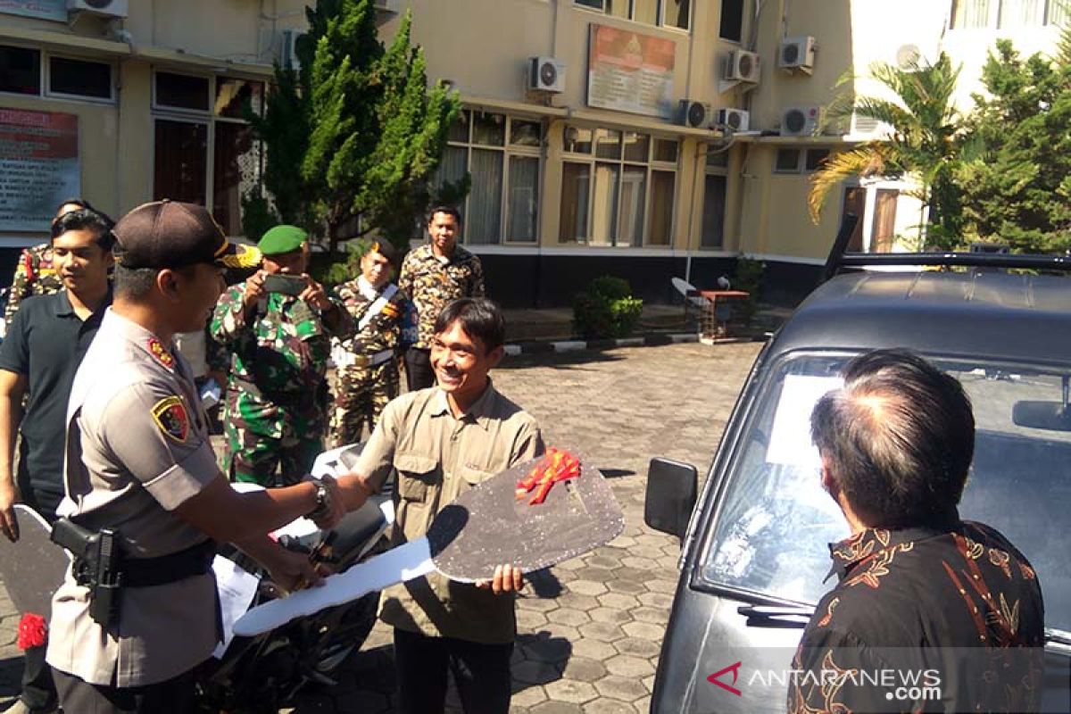 17 kendaraan bermotor barang bukti kejahatan di Banyumas diserahkan ke pemiliknya