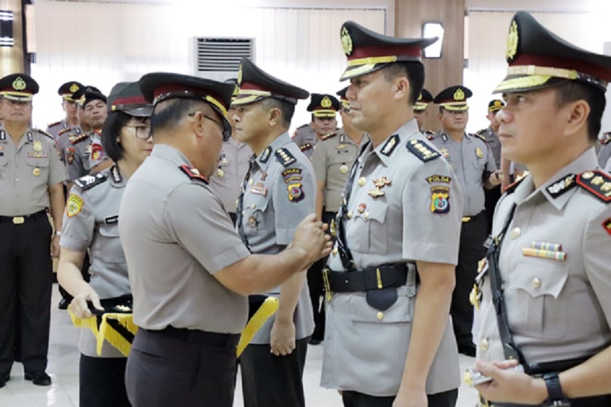 Kombes Polisi Jules Abast jabat Kabid Humas Polda Sulawesi Utara