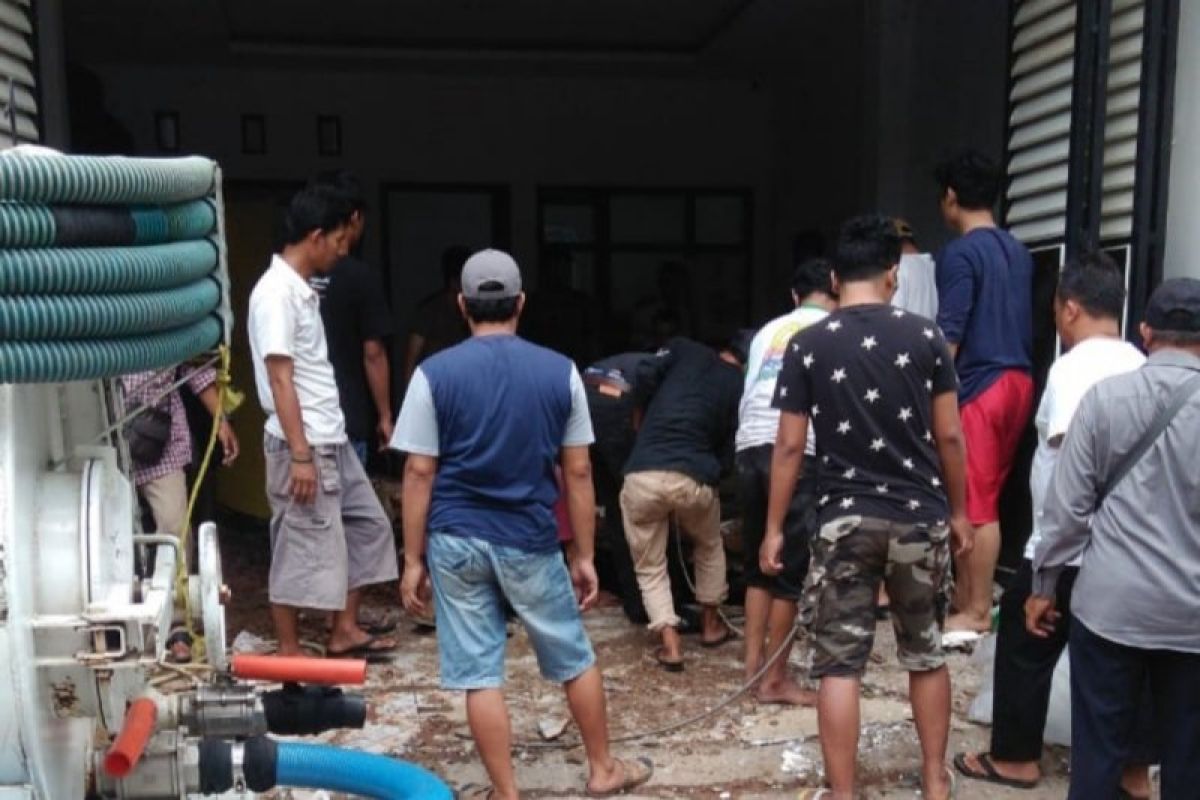 Septic tank meledak, seorang supir sedot WC tewas di tempat