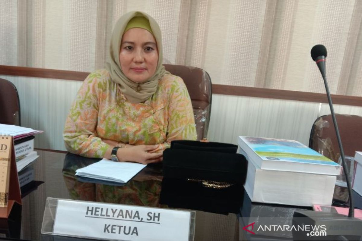 Hellyana: Para penambang bukan masyarakat asli Belitung