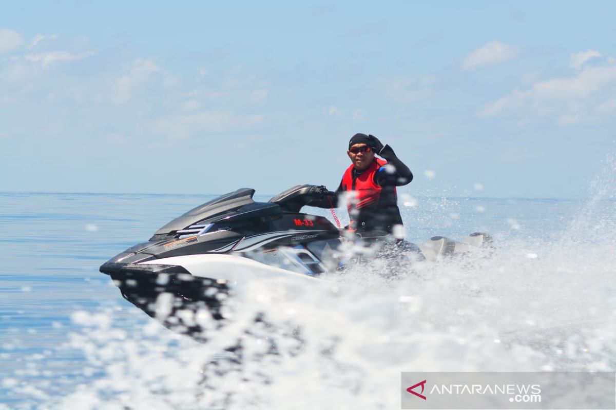 Kapolda Maluku kunjungi pulau Banda hanya gunakan jet ski
