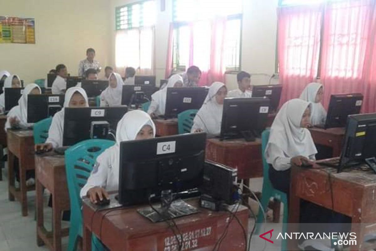 Mukomuko targetkan 24 sekolah selenggarakan UNBK 2020