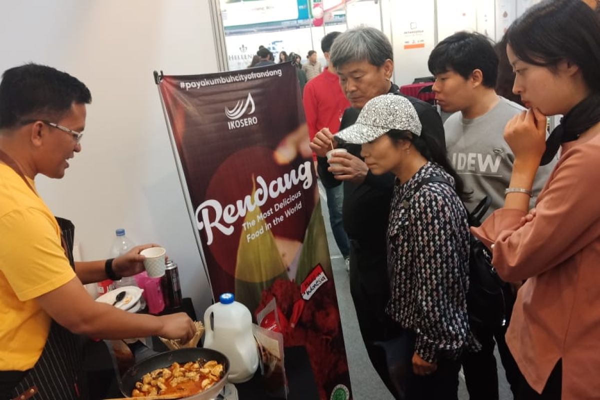 Rendang Minang hadir di  International  Food Expo Korea Selatan