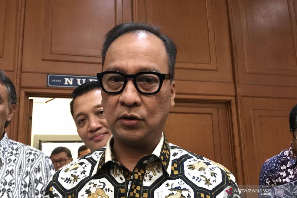 Menteri Perdagangan diminta hentikan impor cangkul