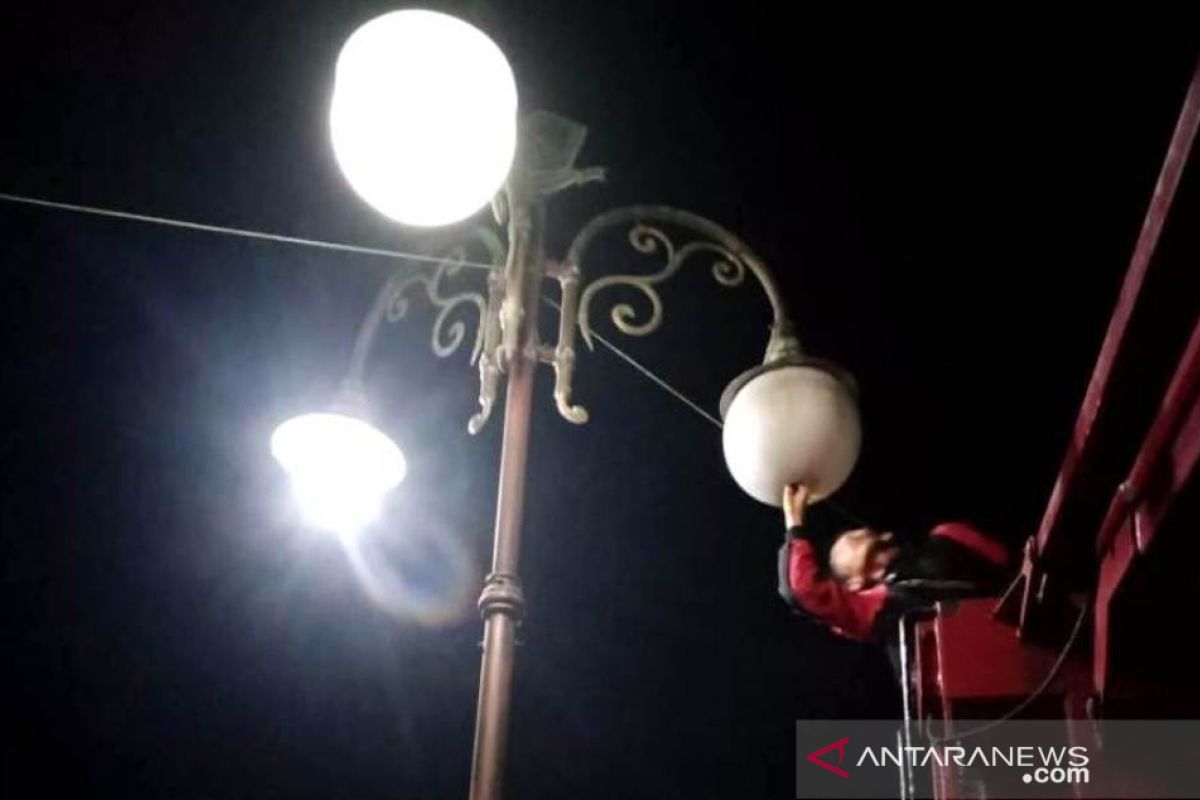 Dishub Sleman memperbanyak lampu PJU di kawasan pemukiman