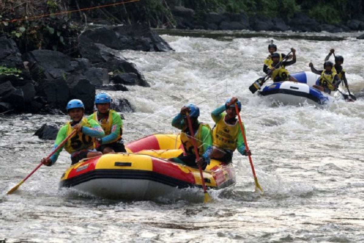 Arung Jeram di Kerinci Jambi