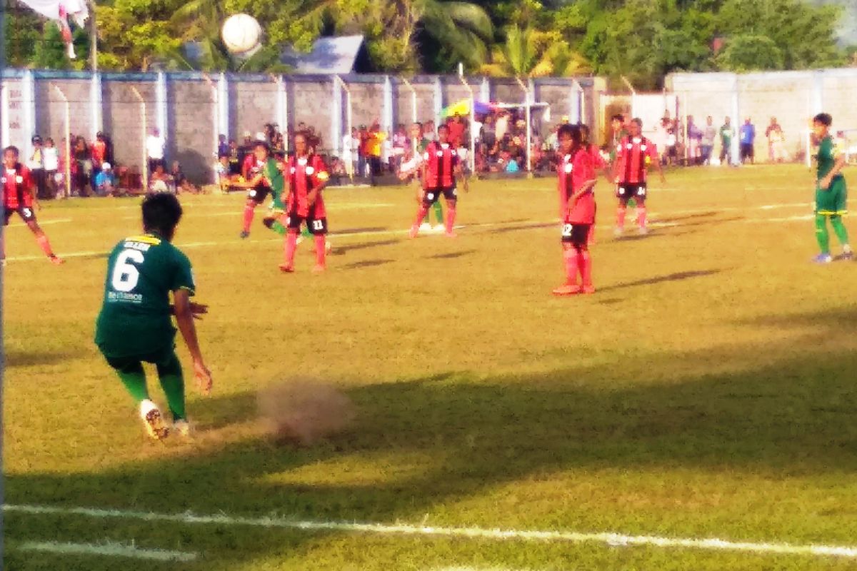 Liga 1 Putri -- Tim Persipura-Tolikara kalahkan Persebaya Surabaya 3-1