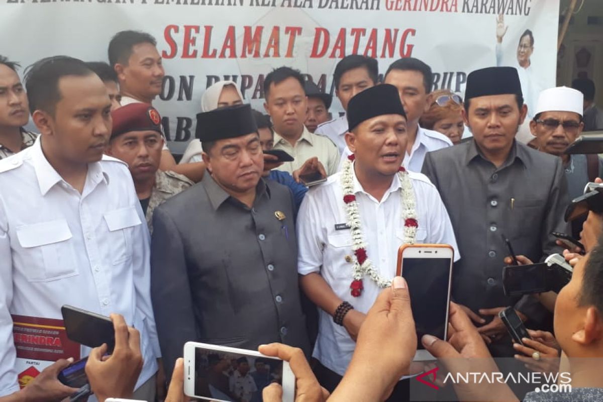 Ahmad Zamakhsyari daftar bakal calon bupati Karawang ke Gerindra