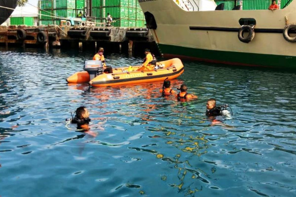 Operasi pencarian penumpang jatuh dari kapal masih nihil