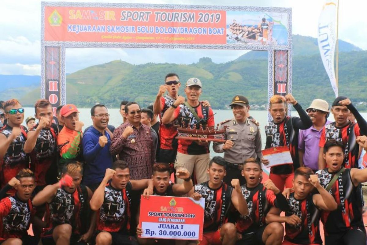 Tim Yonif 8 Marinir Brandan terbaik di Samosir Sport Tourism