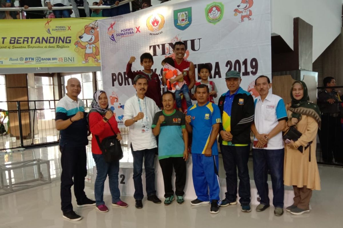 Riau juara umum Porwil X Sumatera, tuan rumah Bengkulu harus rela di urutan ketiga