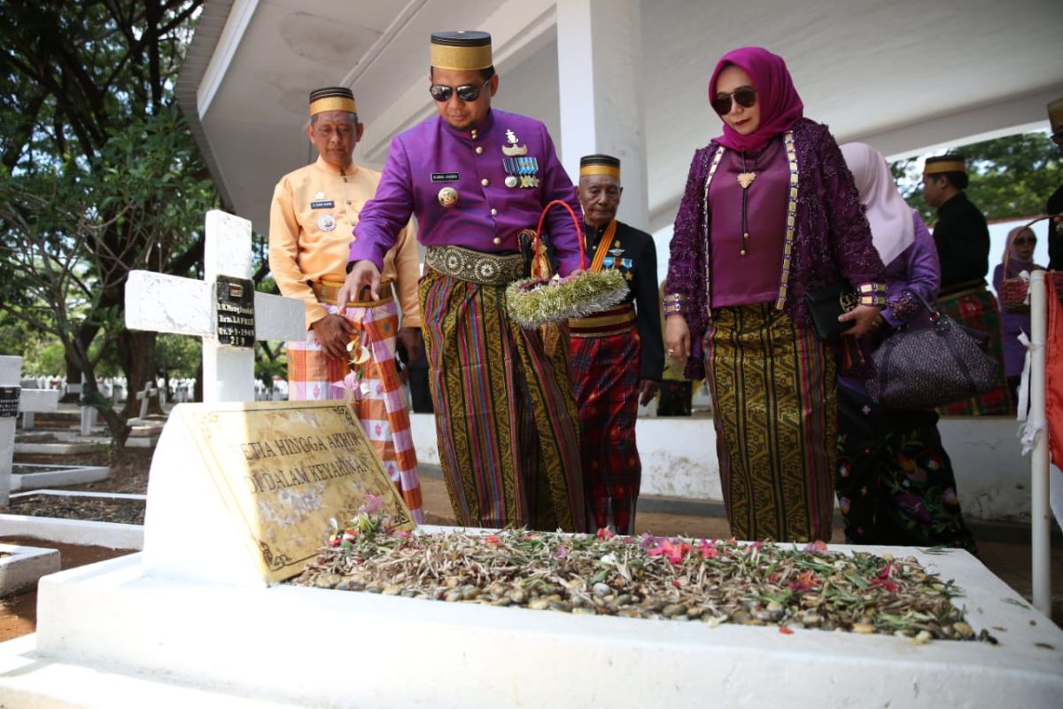 Pj Wali Kota ziarah kubur ke TMP Panaikang dan Makam Raja Tallo
