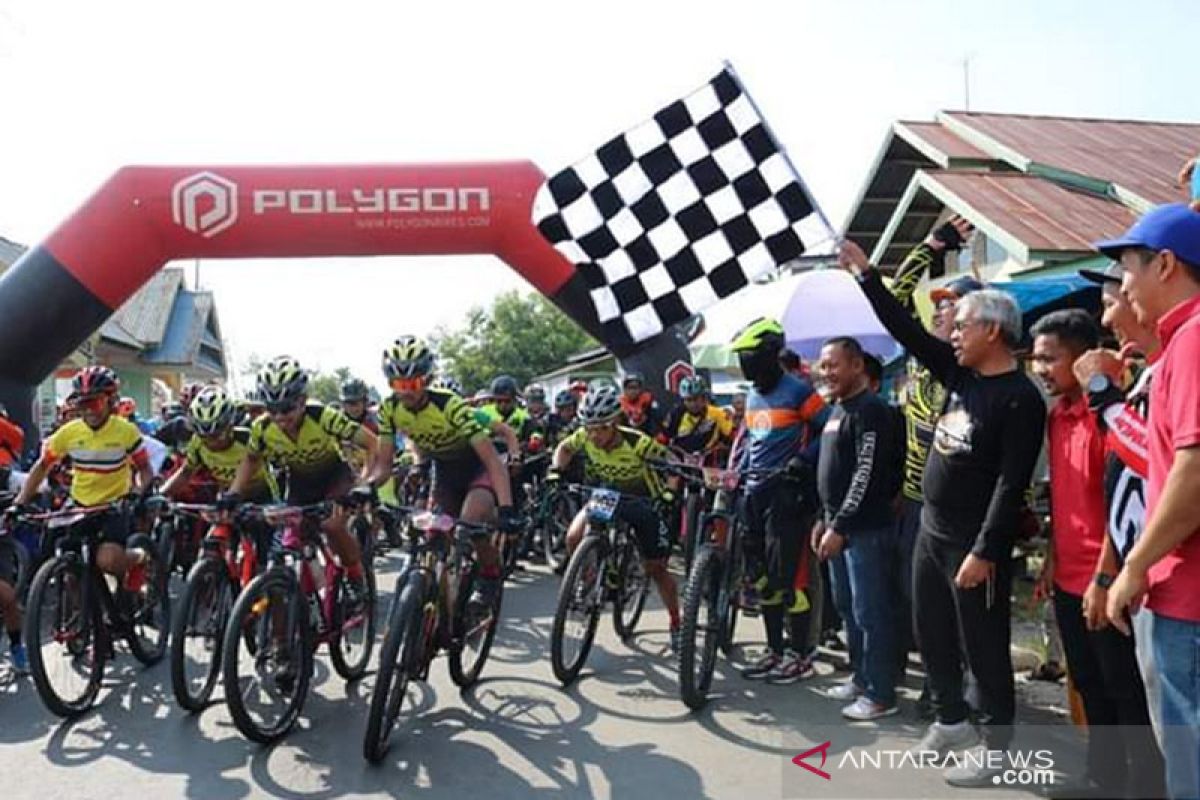 Luwu Timur Cross Country kenalkan objek wisata Lutim