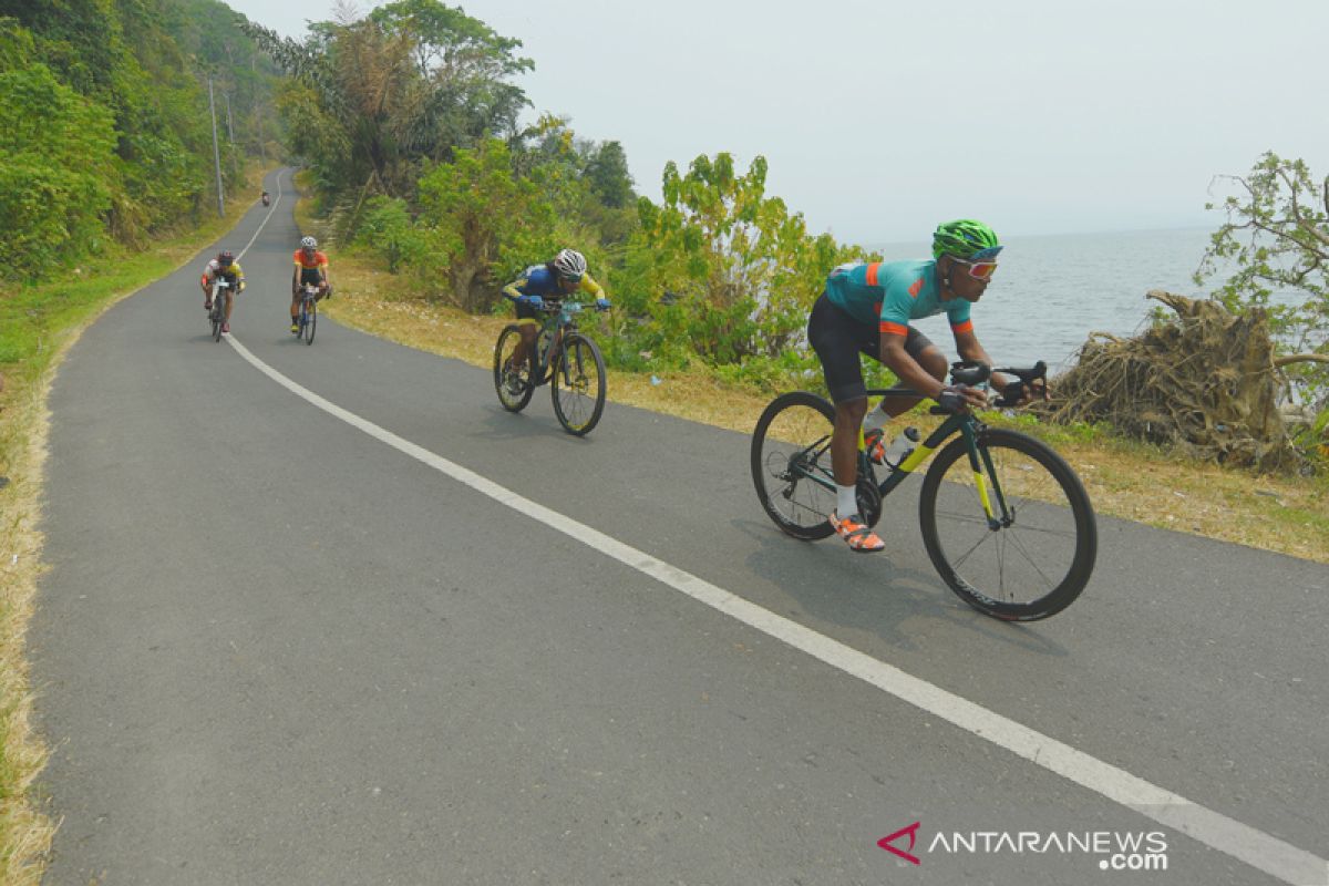 Berwisata dan bersepeda di Sriwijaya Ranau Gran Fondo Sumsel
