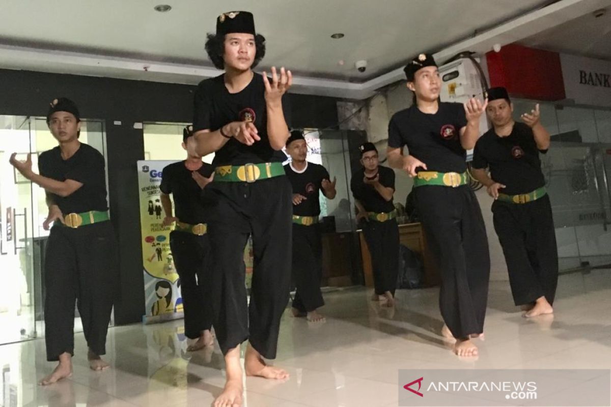 Reviving the legacy of Sabeni, the Betawi fighter