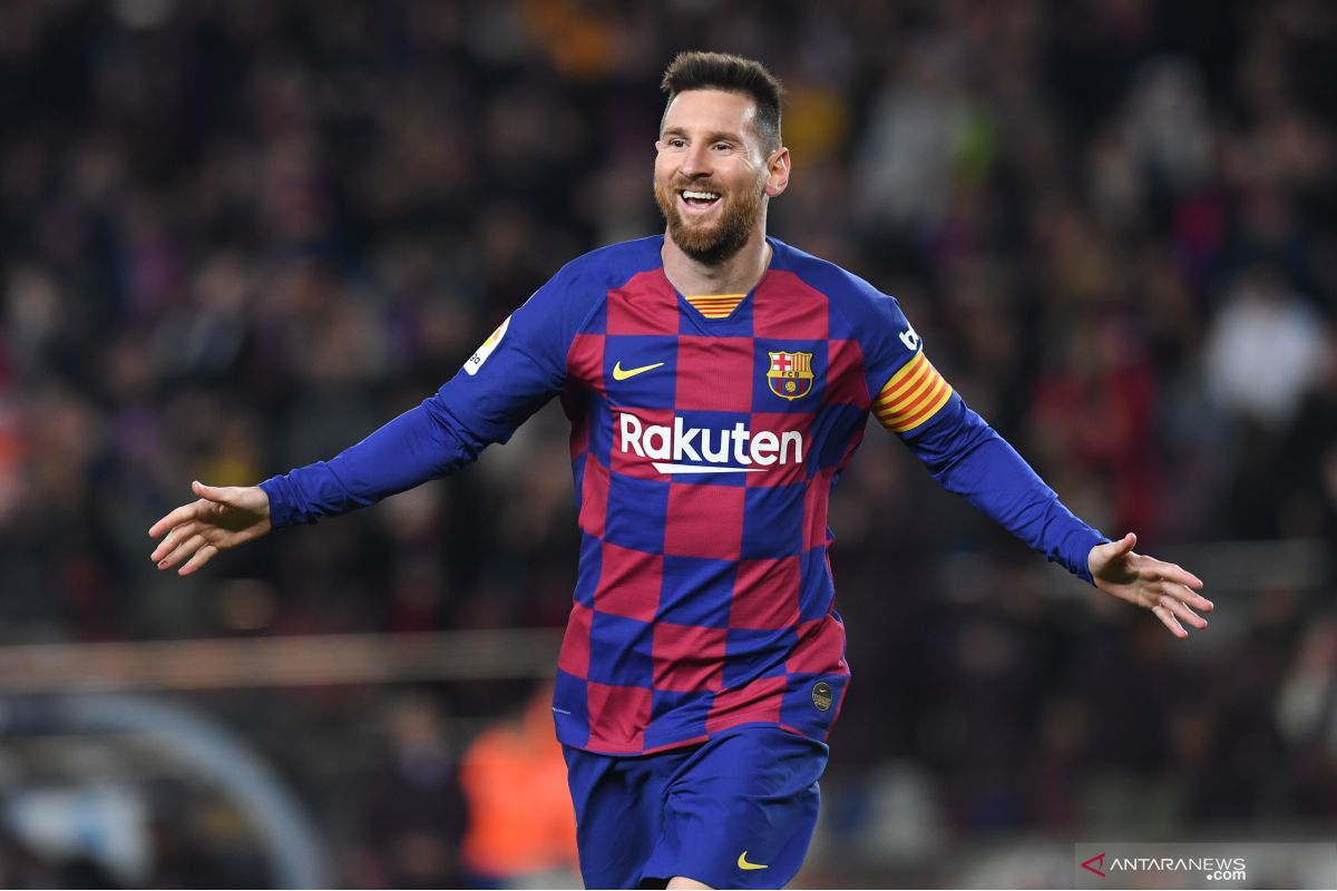 Lionel Messi samai catatan trigol Ronaldo di La Liga