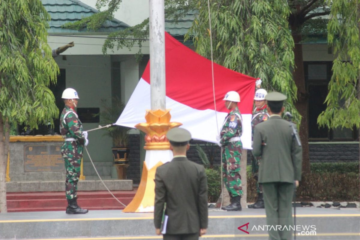 Prajurit TNI wajib ayomi masyarakat cegah radikalisme, kata Danbrigif