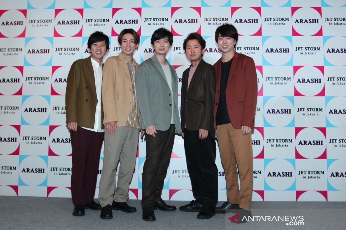 Arashi's first stop in Jakarta after two decades enthralls fans