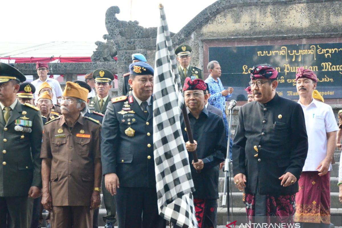 Koster lepas pasukan napak tilas surat sakti DPPRB I Gusti Ngurah Rai