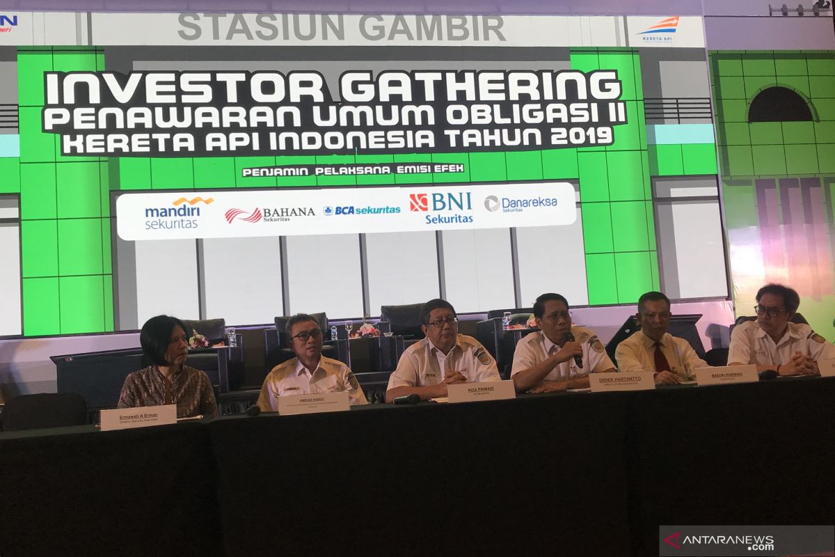 KAI terbitkan obligasi II Rp2 triliun untuk beli kereta baru