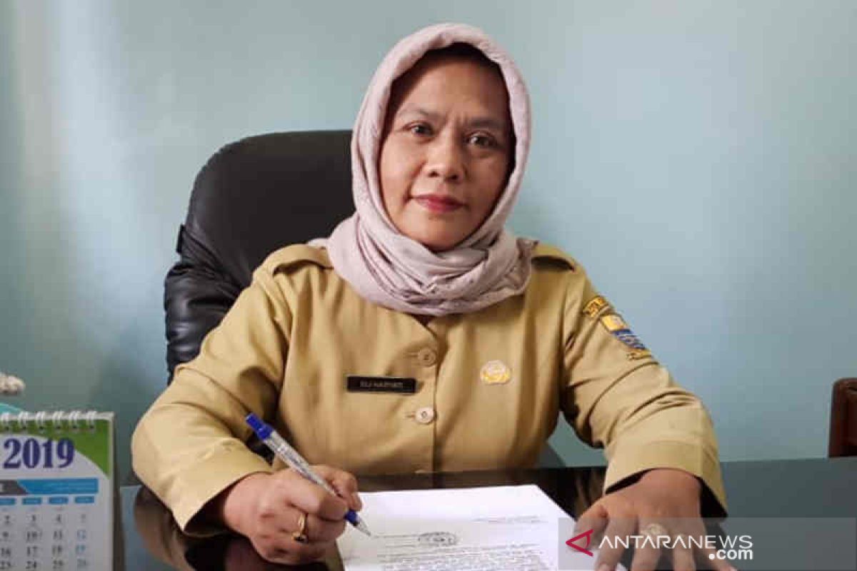 Cirebon hentikan program "cetak KTP elektronik lima menit"