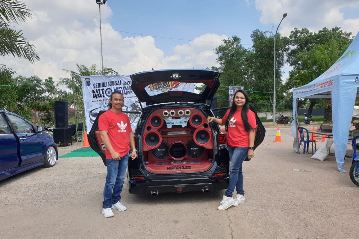 Gilbert Hansel sabet the best Auto Modifed Seribu Sungai