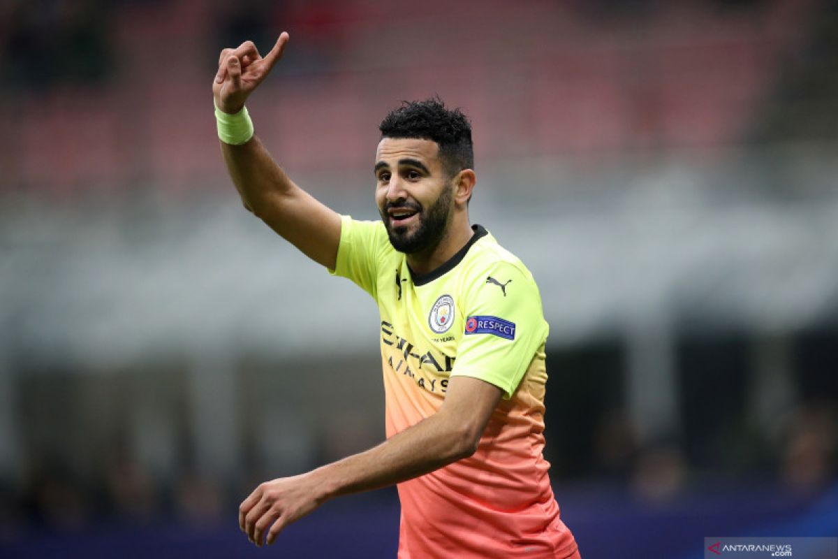 Pemain sayap Manchester City Riyad Mahrez akui pernah hampir gabung Arsenal