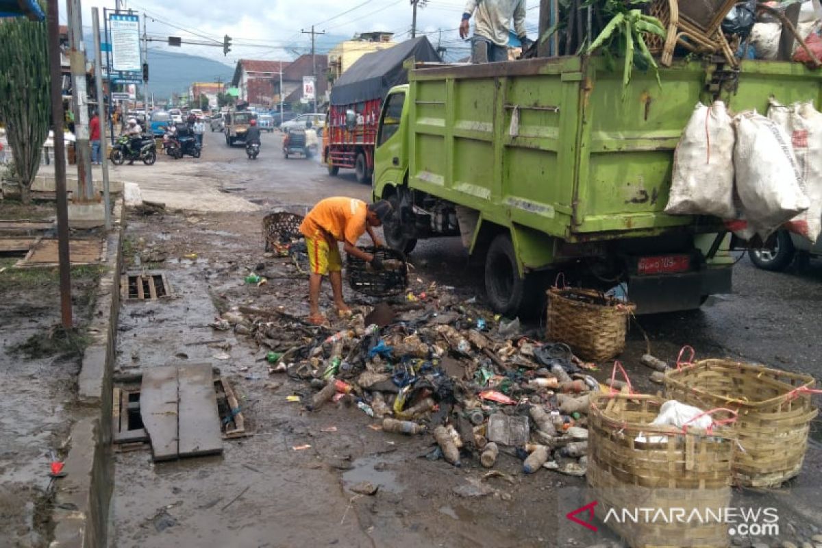 Cepat tanggap keluhan warga, Wali Kota Padangsidimpuan diapresiasi