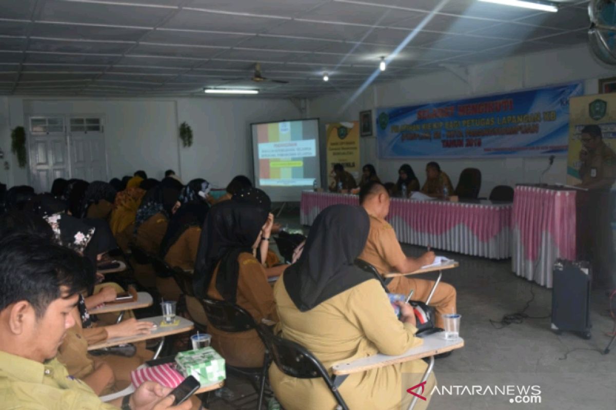 Pemkot Padangsidimpuan tingkatkan keterampilan penyuluh KB