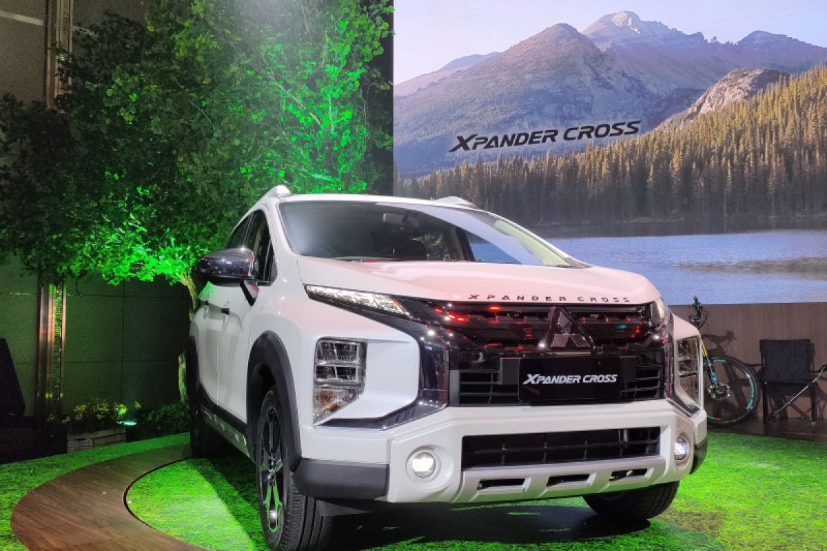 Mitsubishi luncurkan tipe Xpander Cross