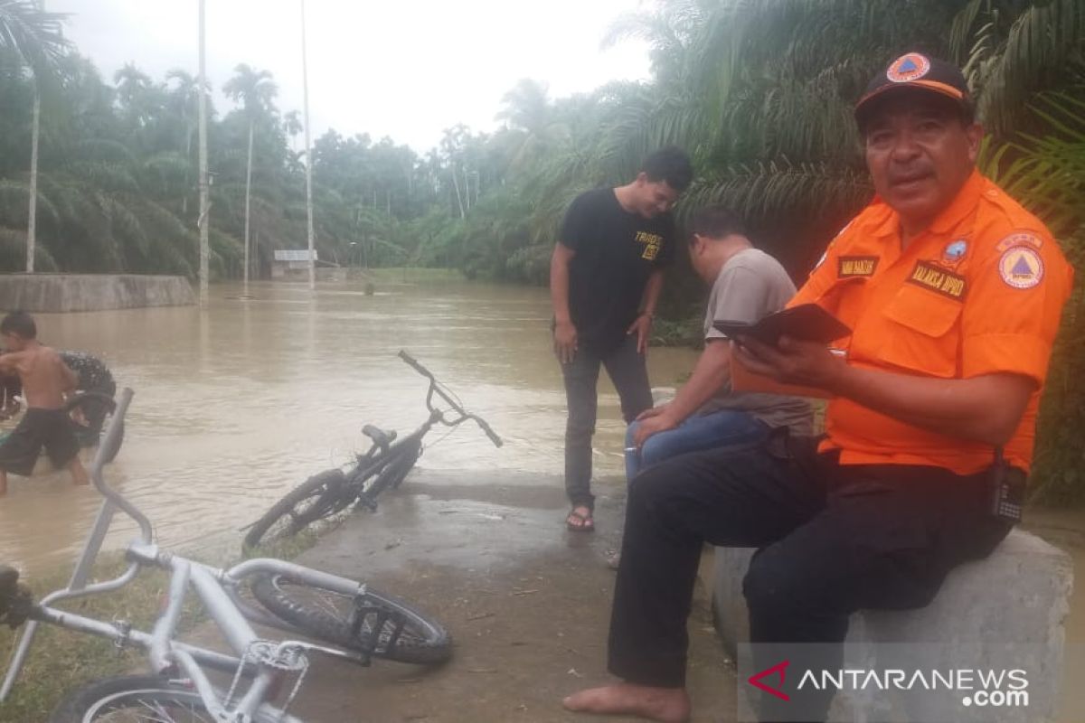 Banjir di Aceh Utara meluas, jalan dua desa lumpuh