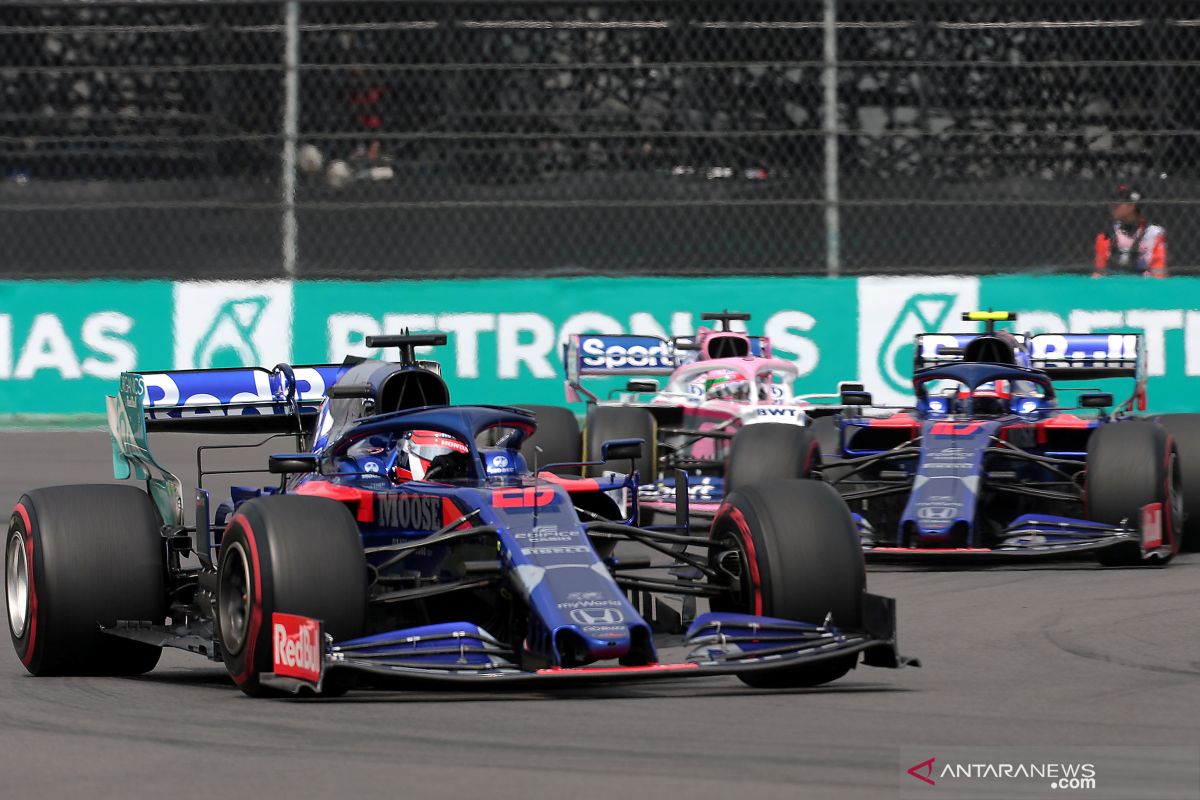 Toro Rosso tetap diperkuat Kvyat dan Gasly musim depan