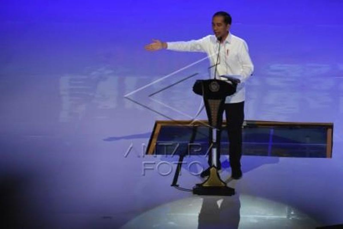 Jokowi: Jangan kufur nikmat, ekonomi kita masih tumbuh stabil