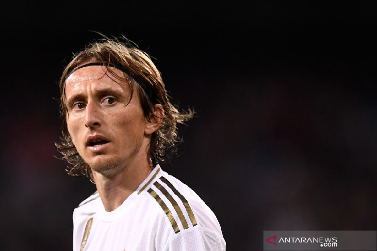 Gelandang Real Madrid Modric buka peluang untuk bermain di Italia