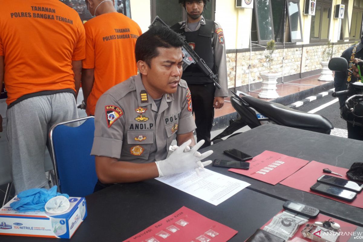 Polres Bangka Tengah tangkap tiga pengedar narkoba jenis sabu