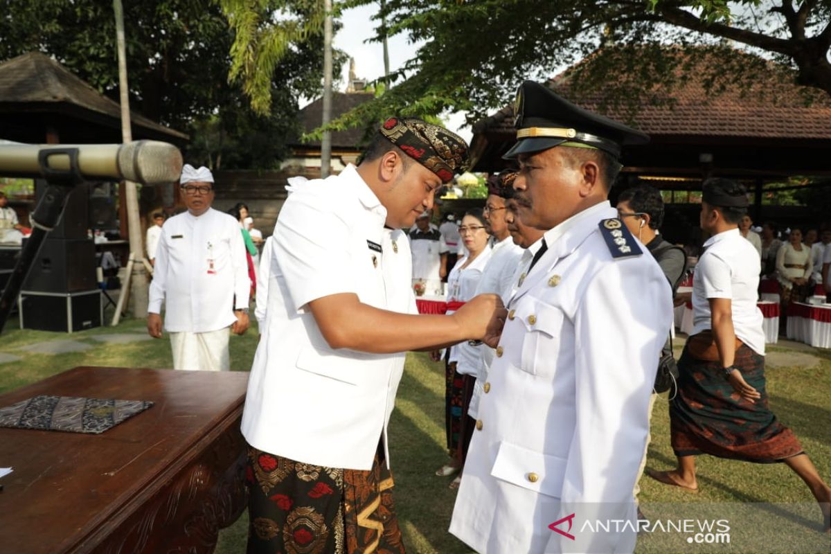 Bupati Gianyar mutasi sejumlah pejabat