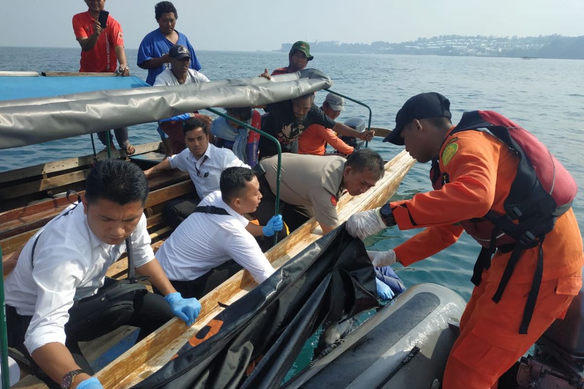 TIM SAR temukan jasad pemancing ikan di Batam