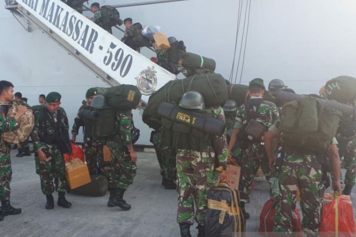 465 Anggota TNI AD BKO ditarik dari Papua Barat