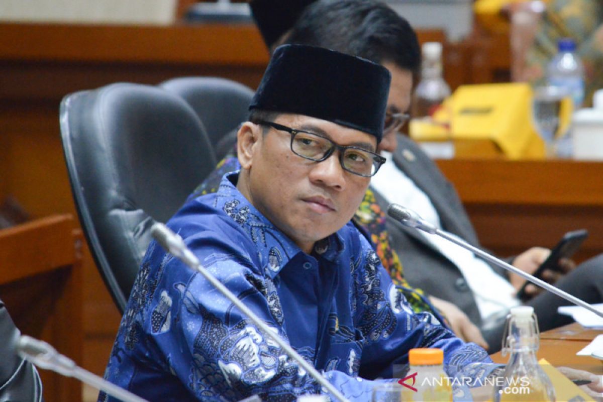 Yandri Susanto: PAN tunggu sikap Jokowi buka peluang masuk koalisi
