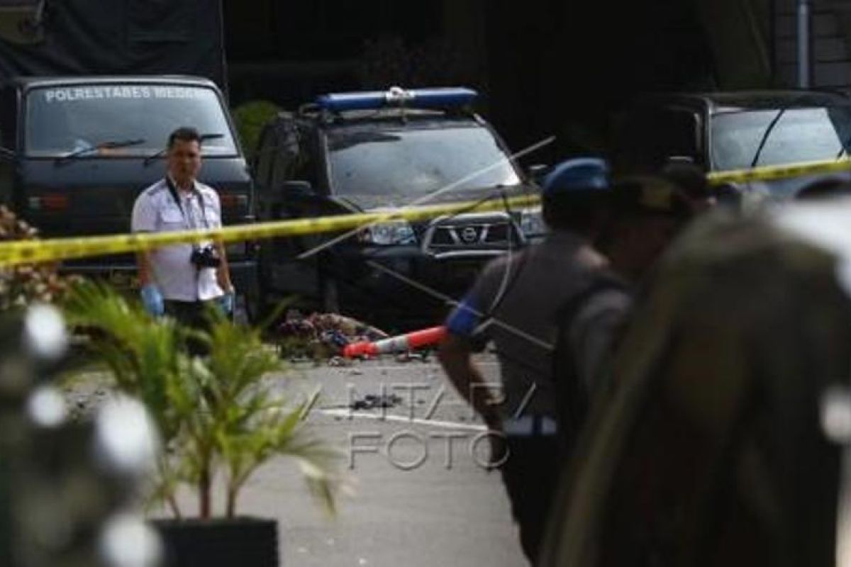 Bom bunuh diri, Polisi sterilisasi kawasan Polrestabes Medan